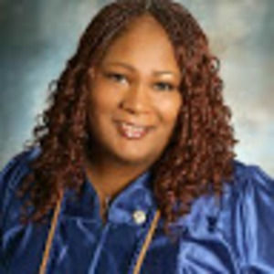 Meet your Posher, Claudia